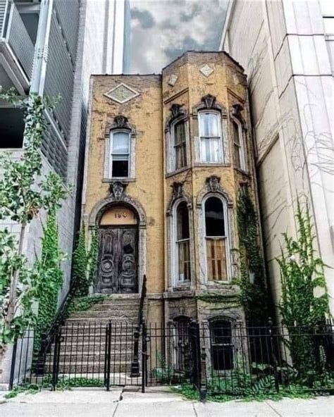 abandoned house in chicago built in 1888