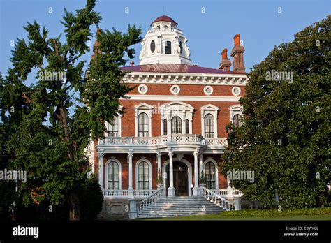 hay house built by johnson